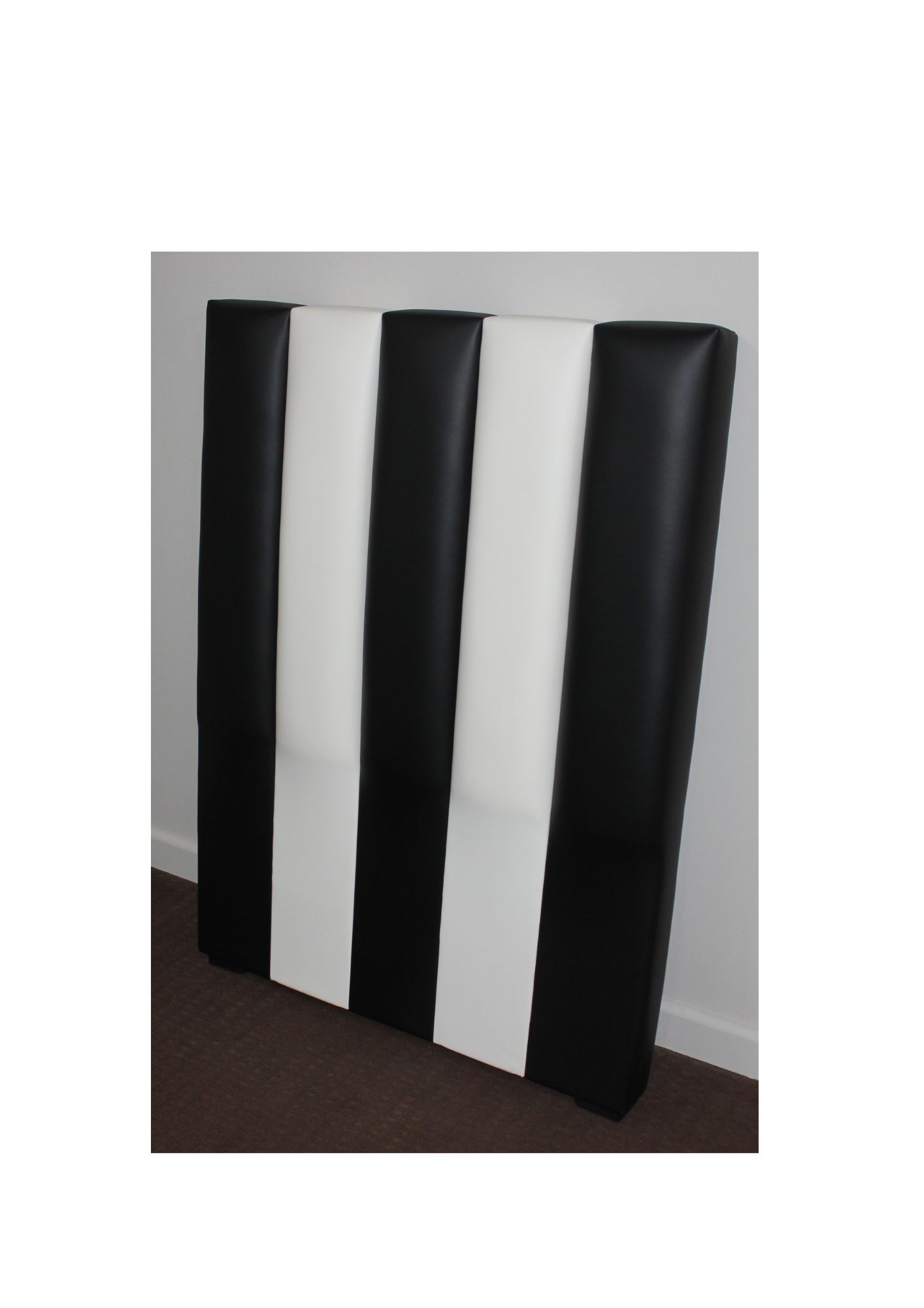 World Flag and Custom Head Boards - Collingwood