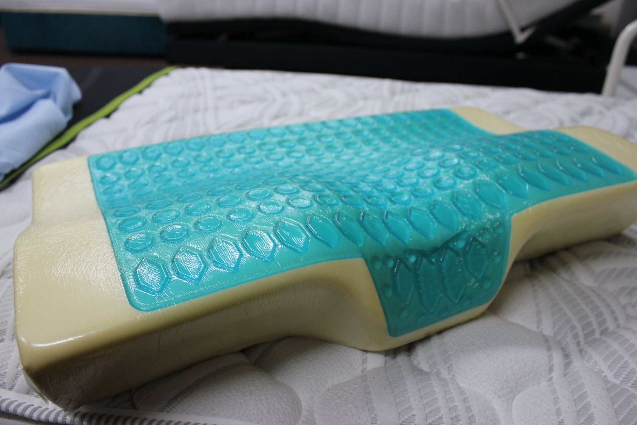 ErgoLife Neck Zone Pillows - Beds for Backs