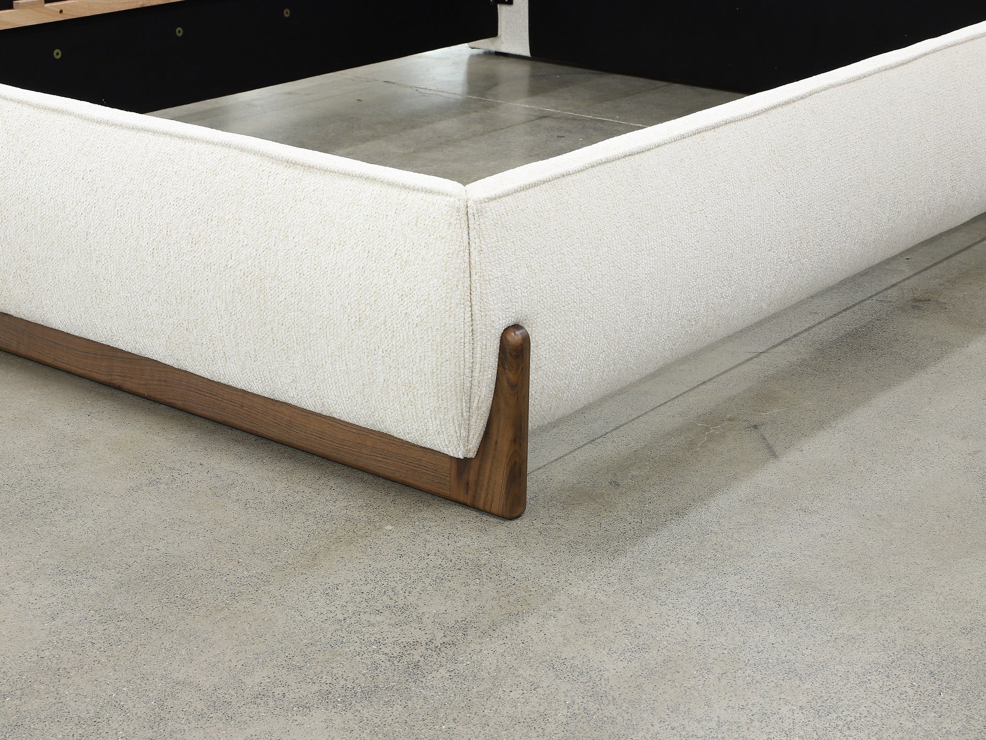 Mlily Cloud Bedhead and Base - Beds for Backs