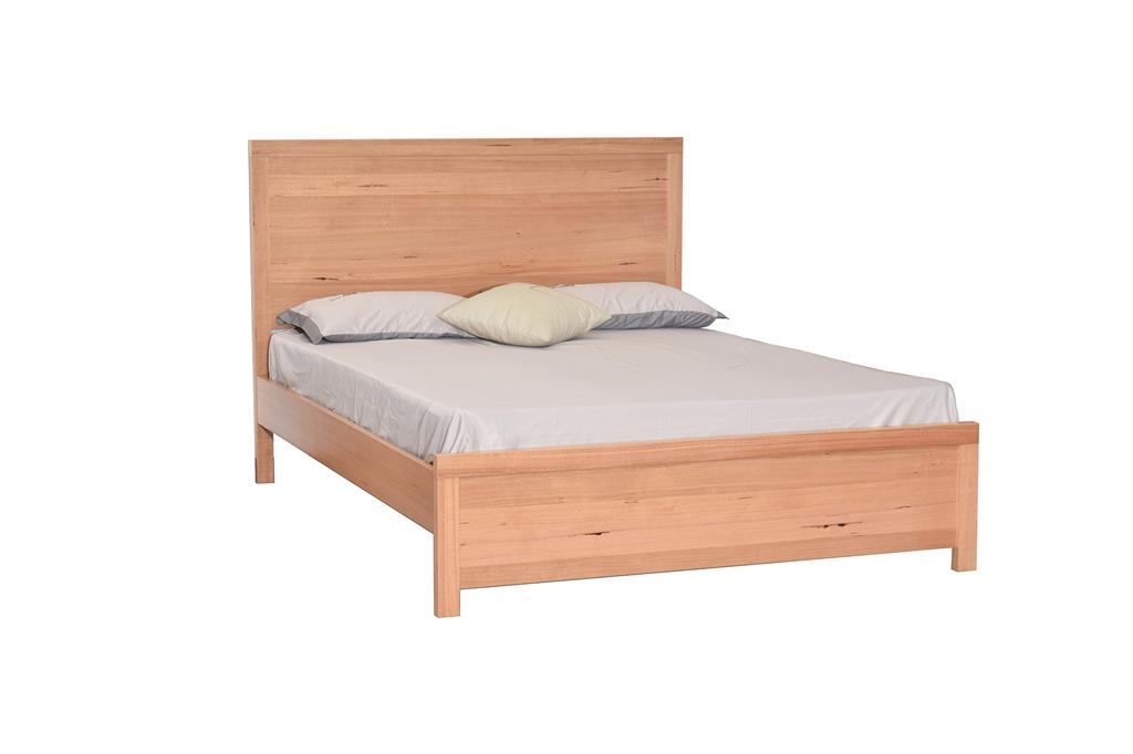 Fuji Queen Bed - Natural Timber