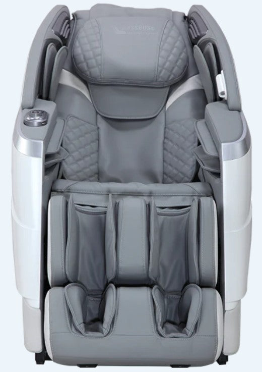 Masseuse Massage Physio Plus